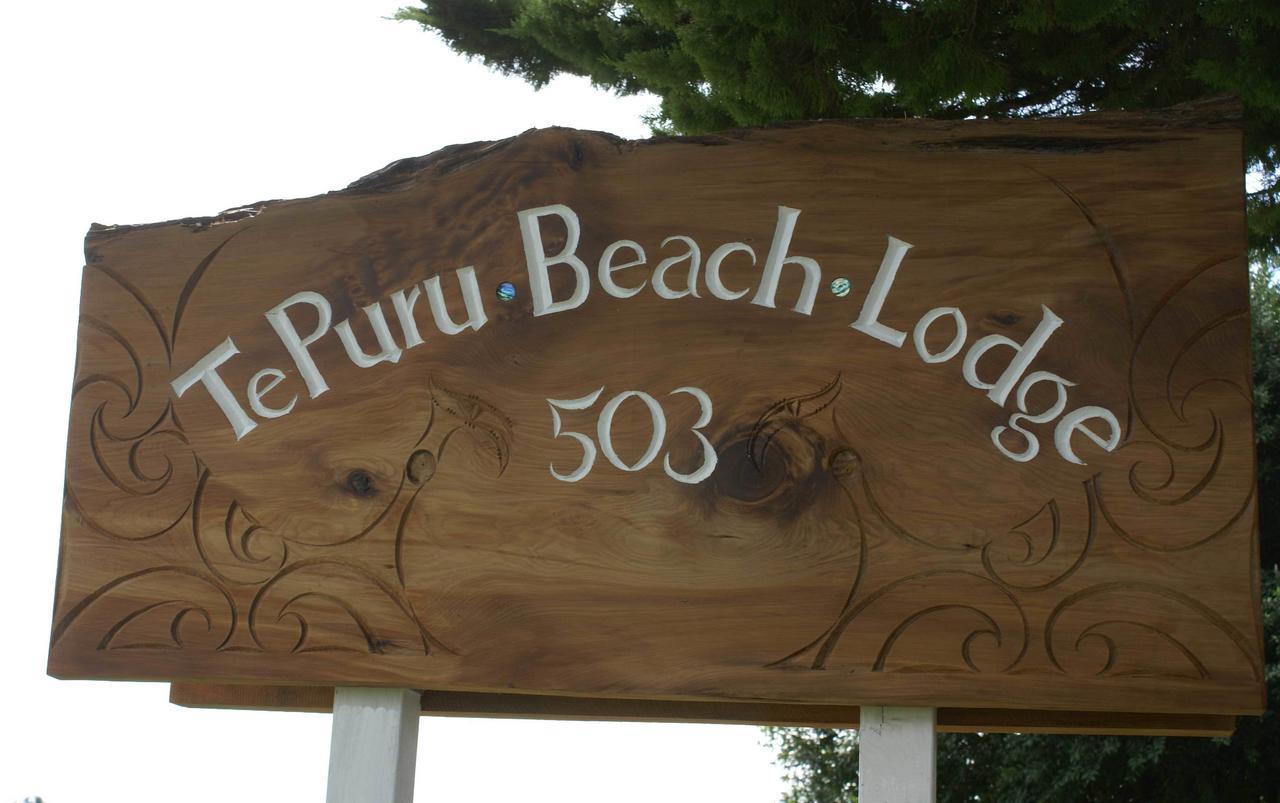 Te Puru Beach Lodge Exterior photo